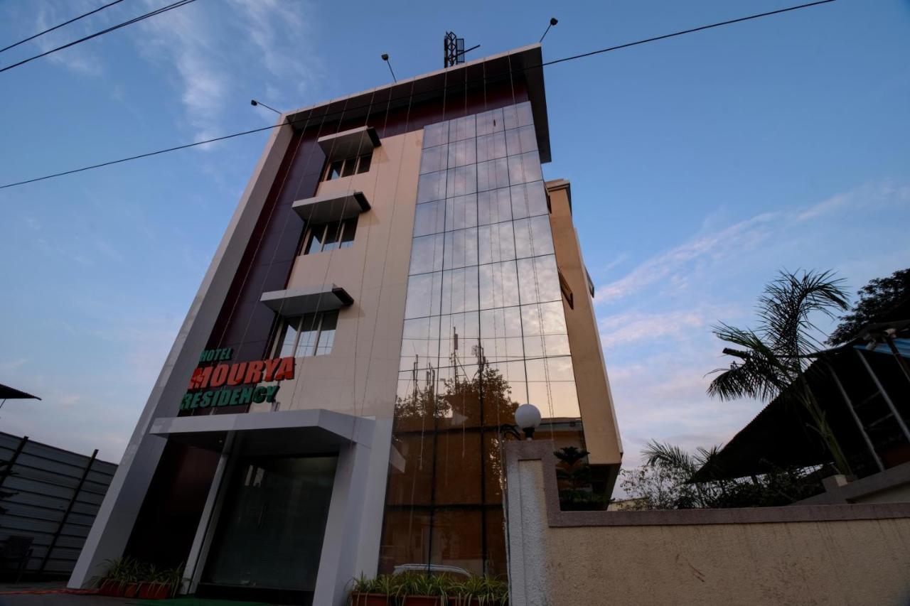 Hotel Mourya Residency 纳威孟买 外观 照片