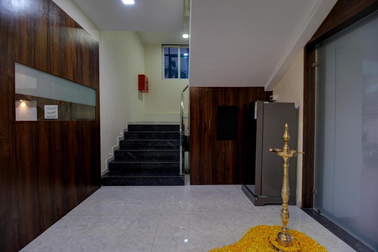 Hotel Mourya Residency 纳威孟买 外观 照片